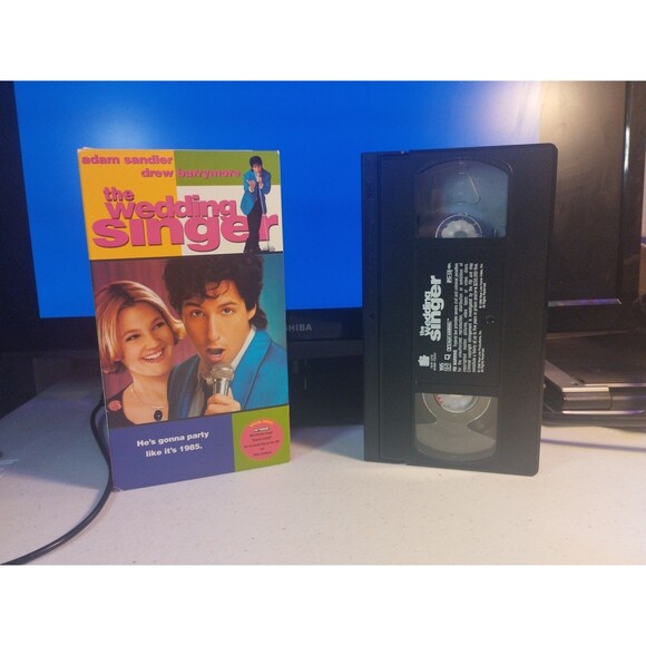 The Wedding Singer (VHS, 1999) Adam Sandler, Drew Barrymore - Picture 1 of 7